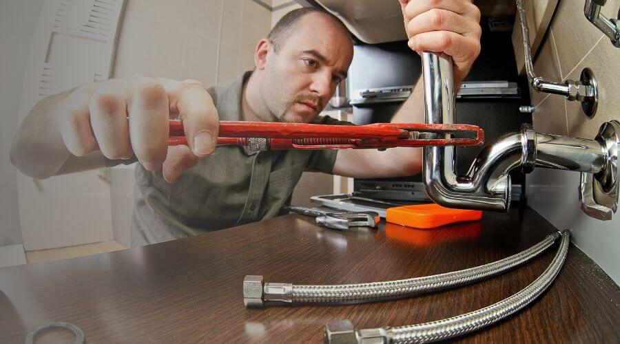 Professional water heater repair in Falcon Heights, TX